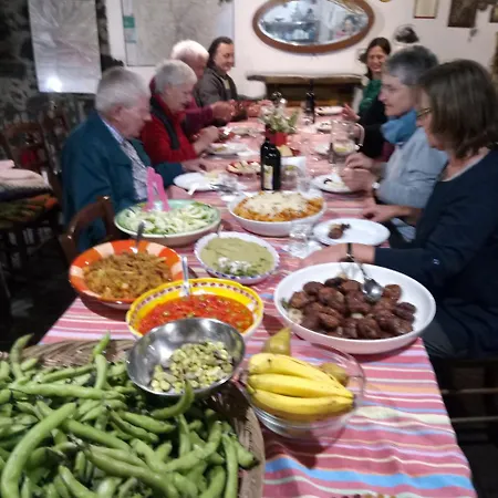 Cirasellaetna Farm stay