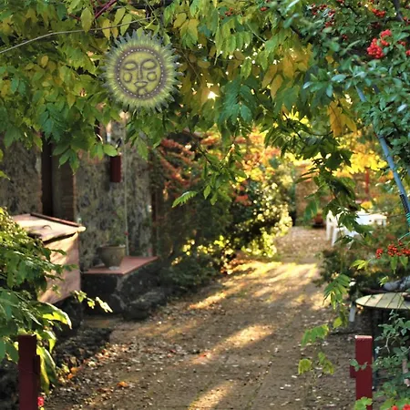 Farm stay Cirasellaetna