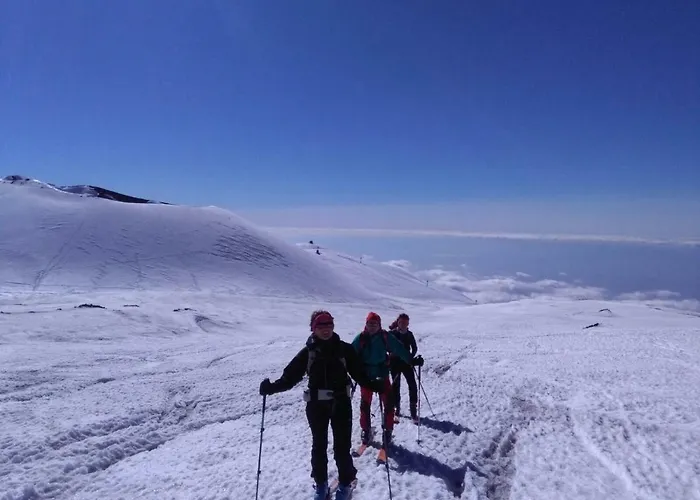 Cirasellaetna Фермерский дом *
